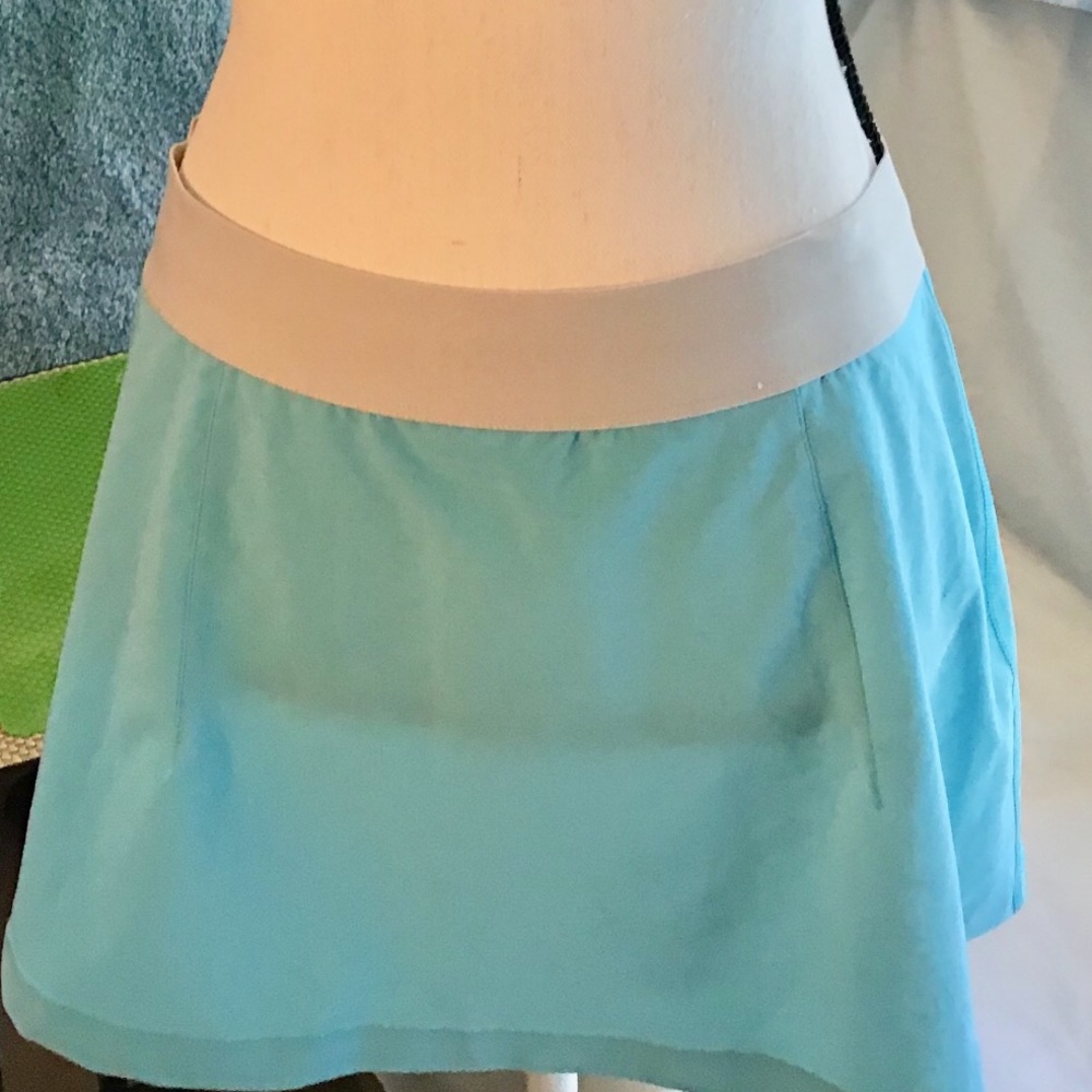 Nike Dri Fit Sport/Swimsuit skirt. M